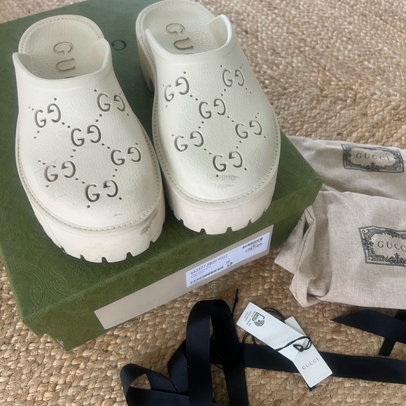 Authentic Cream Clogs - Picture 1 of 7